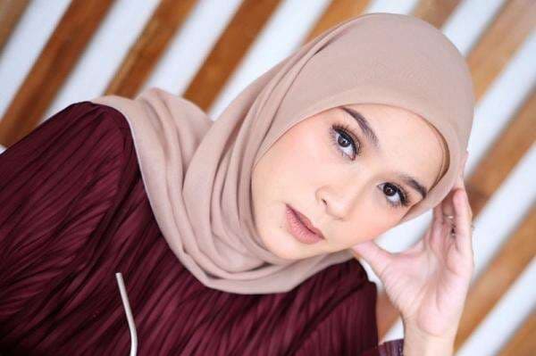 Sempat Trauma, Begini Kondisi Terkini Anak Zaskia Adya Mecca Pasca Kasus Pemukulan Karyawannya Sempat Trauma, Begini Kondisi Terkini Anak Zaskia Adya Mecca Pasca Kasus Pemukulan Karyawannya