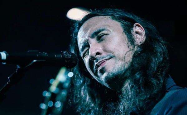 Ello Rela Tak Dibayar Manggung di Konser Amal Bencana Sumatera: Panggilan dari Hati Ello Rela Tak Dibayar Manggung di Konser Amal Bencana Sumatera: Panggilan dari Hati