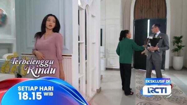 Sinopsis Terbelenggu Rindu Eps 392. Selasa, 14 Oktober 2025: Yakin Amira Masih Hidup Surya Lakukan Penyelidikan Sinopsis Terbelenggu Rindu Eps 392. Selasa, 14 Oktober 2025: Yakin Amira Masih Hidup Surya Lakukan Penyelidikan