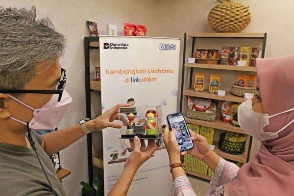 Kisah Pemilik Usaha Kue Rumahan Berhasil Naik Kelas berkat Link UMKM BRI Kisah Pemilik Usaha Kue Rumahan Berhasil Naik Kelas berkat Link UMKM BRI