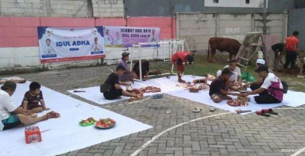 DPD Perindo Tangerang Salurkan Sapi Kurban Berbobot 600 Kg di Grand Batavia Spring Pasar Kemis DPD Perindo Tangerang Salurkan Sapi Kurban Berbobot 600 Kg di Grand Batavia Spring Pasar Kemis