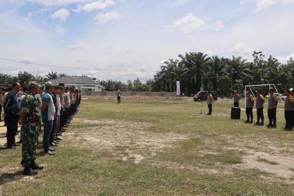 Kapolres Rohul Pimpin Apel Kampanye Terbuka Pilkada 2024 Kapolres Rohul Pimpin Apel Kampanye Terbuka Pilkada 2024