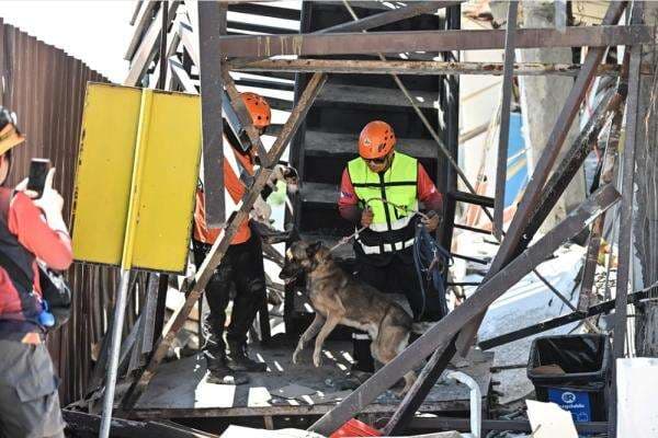 Korban Tewas Gempa M7,8 di Filipina Bertambah Menjadi 41 Orang Korban Tewas Gempa M7,8 di Filipina Bertambah Menjadi 41 Orang