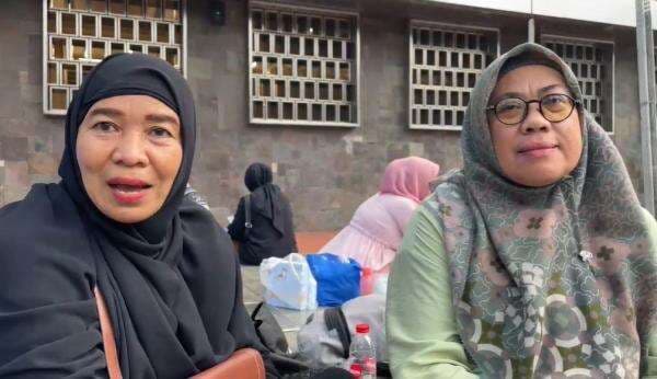 Jauh-Jauh dari Depok ke Istiqlal, Jemaah Ini Cari Ketenangan di Cahaya Hati Indonesia Jauh-Jauh dari Depok ke Istiqlal, Jemaah Ini Cari Ketenangan di Cahaya Hati Indonesia