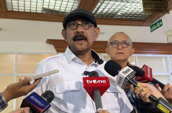 Keluarga Sebut Bukti Kematian Arya Daru Sudah Lengkap, Bisa Jadi Acuan Ungkap Pelaku Keluarga Sebut Bukti Kematian Arya Daru Sudah Lengkap, Bisa Jadi Acuan Ungkap Pelaku