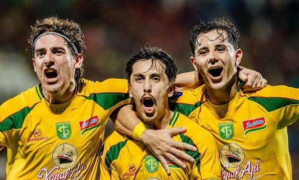 Hasil Liga 1 2024-2025: Persebaya Surabaya Tekuk PSM Makassar 1-0 Hasil Liga 1 2024-2025: Persebaya Surabaya Tekuk PSM Makassar 1-0