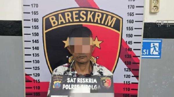 Mahasiswa Tewas Dikeroyok di Halaman Masjid Sibolga, 3 Orang Ditangkap Polisi Mahasiswa Tewas Dikeroyok di Halaman Masjid Sibolga, 3 Orang Ditangkap Polisi