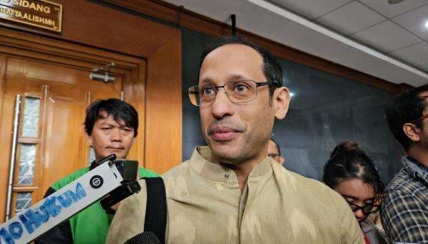 Nadiem Berharap Divonis Bebas Murni di Kasus Chromebook Nadiem Berharap Divonis Bebas Murni di Kasus Chromebook