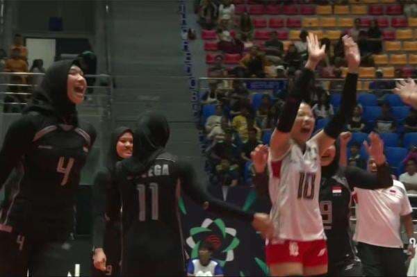 Tim Voli Putri Indonesia Tundukkan Iran 3-1 di AVC Cup 2026, Posisi Klasemen Naik Ketiga Tim Voli Putri Indonesia Tundukkan Iran 3-1 di AVC Cup 2026, Posisi Klasemen Naik Ketiga