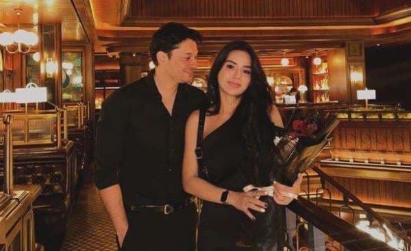 Belum Genap Setahun Bercerai, Pesinetron Andrew Andika Sudah Tunangan dengan Pacar Baru Belum Genap Setahun Bercerai, Pesinetron Andrew Andika Sudah Tunangan dengan Pacar Baru