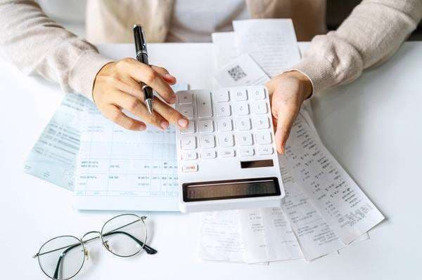 5 Ciri-Ciri Pengeluaran Tak Terlihat yang Harus Diwaspadai dan Cara Mencegahnya 5 Ciri-Ciri Pengeluaran Tak Terlihat yang Harus Diwaspadai dan Cara Mencegahnya