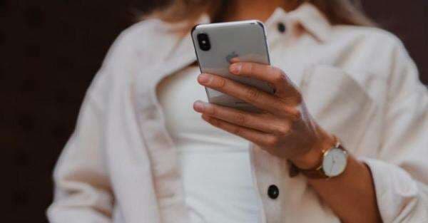 10 Arti Mimpi Kehilangan HP, Benarkah Jadi Pertanda Buruk? 10 Arti Mimpi Kehilangan HP, Benarkah Jadi Pertanda Buruk?