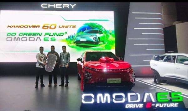 Mejeng di IIMS 2025, 60 Mobil Listrik Chery Omoda E5 Jadi Kendaraan Fleet Mejeng di IIMS 2025, 60 Mobil Listrik Chery Omoda E5 Jadi Kendaraan Fleet