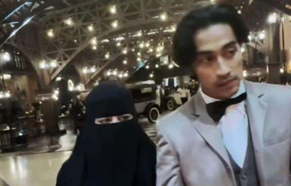 Geram, Umi Pipik Laporkan 2 Akun Medsos ke Polisi terkait Kasus Penghinaan Geram, Umi Pipik Laporkan 2 Akun Medsos ke Polisi terkait Kasus Penghinaan