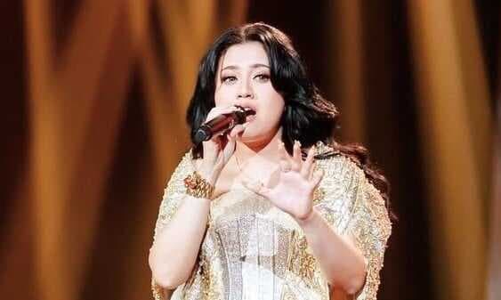 Rilis Ulang Lagu Legendaris Tak Kan Terganti, Shabrina Leanor Siap Bikin Baper Rilis Ulang Lagu Legendaris Tak Kan Terganti, Shabrina Leanor Siap Bikin Baper