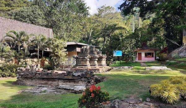 Mitos di Lokasi Wisata Bersejarah, Misteri Perempuan Berbaju Merah Penghuni Kawasan Candi Songgoriti Mitos di Lokasi Wisata Bersejarah, Misteri Perempuan Berbaju Merah Penghuni Kawasan Candi Songgoriti