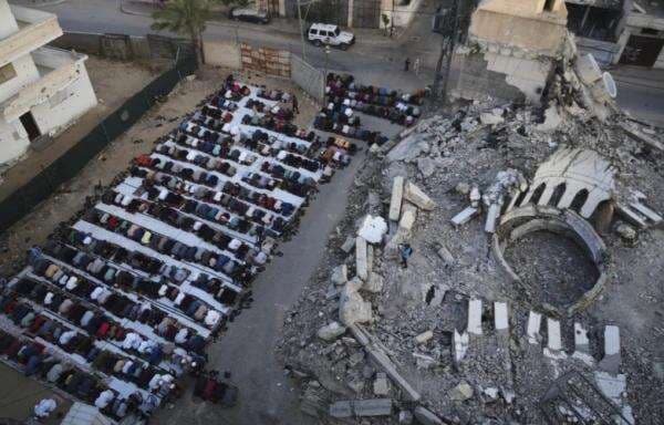 Israel Hancurkan 833 Masjid dan 3 Gereja di Gaza Selama 650 Hari Perang Israel Hancurkan 833 Masjid dan 3 Gereja di Gaza Selama 650 Hari Perang