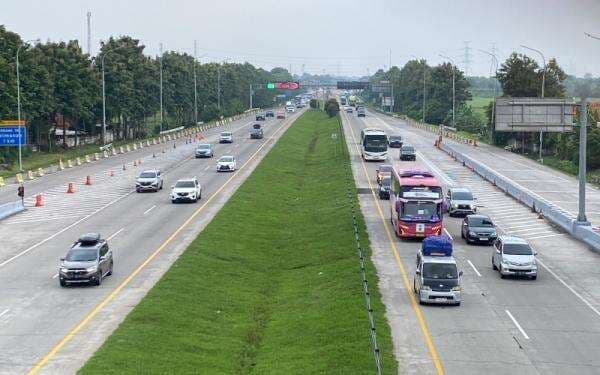 Puncak Mudik Lebaran 2025 Terlewati, Polisi Akan Cabut One Way Nasional Hari Ini Puncak Mudik Lebaran 2025 Terlewati, Polisi Akan Cabut One Way Nasional Hari Ini