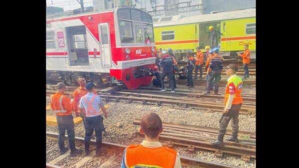 Kereta Anjlok di Stasiun Jakarta Kota, 14 Perjalanan KRL Bogor-Jakarta Terdampak Kereta Anjlok di Stasiun Jakarta Kota, 14 Perjalanan KRL Bogor-Jakarta Terdampak