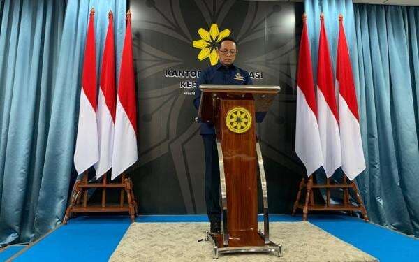 Istana Tegaskan Kerja di Luar Negeri Pilihan, Bukan Tak Ada Lapangan Kerja di Indonesia Istana Tegaskan Kerja di Luar Negeri Pilihan, Bukan Tak Ada Lapangan Kerja di Indonesia