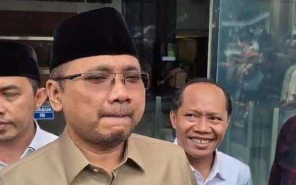 Geledah Rumah Gus Yaqut, KPK Sita Dokumen hingga Barang Elektronik Geledah Rumah Gus Yaqut, KPK Sita Dokumen hingga Barang Elektronik