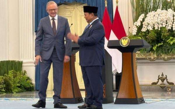 Saat Prabowo Ajak PM Australia Naik Kuda di Hambalang Saat Prabowo Ajak PM Australia Naik Kuda di Hambalang