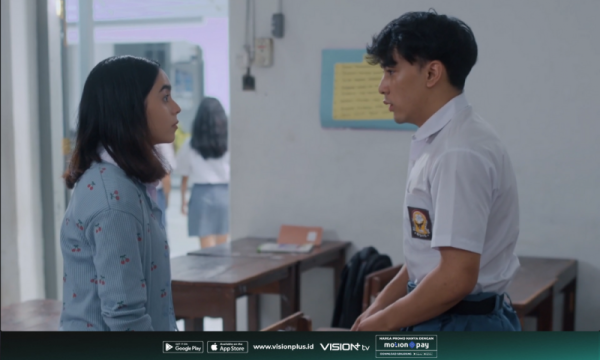 Yasamin Jasem Direbutin 2 Cowok, Kisah Serunya hanya di Series Just Wanna Say I Love U Vision+ Yasamin Jasem Direbutin 2 Cowok, Kisah Serunya hanya di Series Just Wanna Say I Love U Vision+