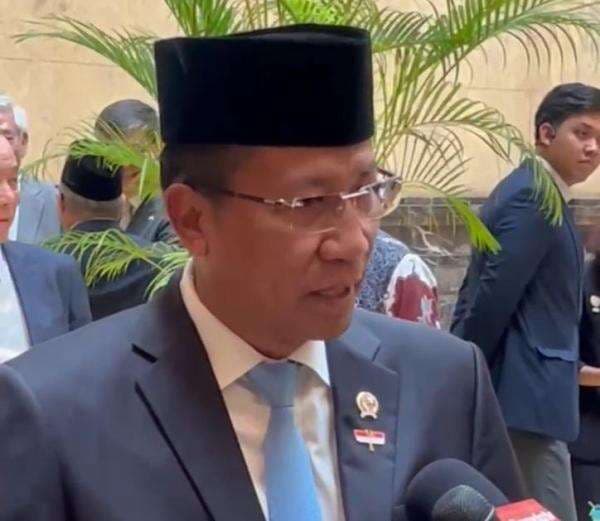 Menkum: Singapura Tolak Pengajuan Penangguhan Penahanan Buronan KPK Paulus Tannos Menkum: Singapura Tolak Pengajuan Penangguhan Penahanan Buronan KPK Paulus Tannos