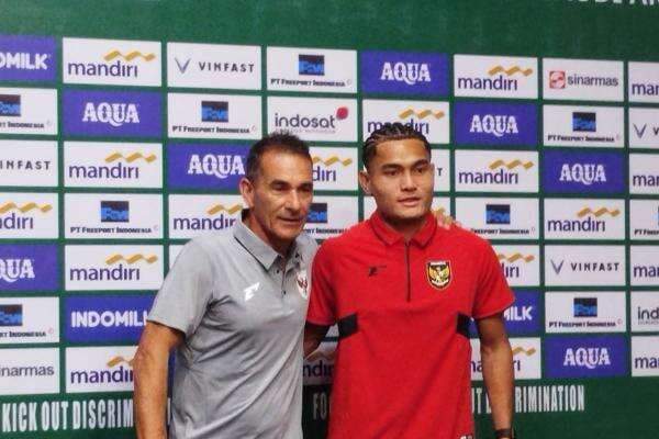Jelang Lawan Laos U-23, Gerald Vanenburg Mengamuk Banyak Pemain Timnas Indonesia U-23 Jarang Main di Level Klub Jelang Lawan Laos U-23, Gerald Vanenburg Mengamuk Banyak Pemain Timnas Indonesia U-23 Jarang Main di Level Klub
