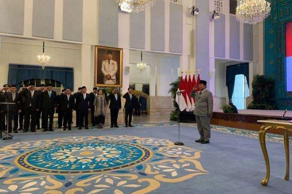 Dilantik Prabowo, Komite Eksekutif untuk Bantu Gibran Urus Papua Berjumlah 10 Orang Dilantik Prabowo, Komite Eksekutif untuk Bantu Gibran Urus Papua Berjumlah 10 Orang