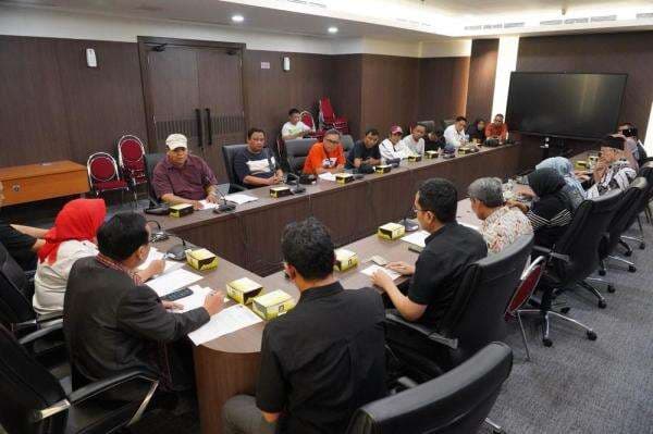 Tarif Sewa Kios Naik, Pedagang JPM Tanah Abang Ancam Geruduk Kantor Sarana Jaya Tarif Sewa Kios Naik, Pedagang JPM Tanah Abang Ancam Geruduk Kantor Sarana Jaya