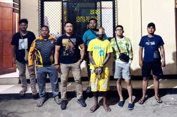 Warga Papua Nugini Tewas Ditikam di Jayapura, Pelaku Ditangkap Kurang dari 24 Jam Warga Papua Nugini Tewas Ditikam di Jayapura, Pelaku Ditangkap Kurang dari 24 Jam
