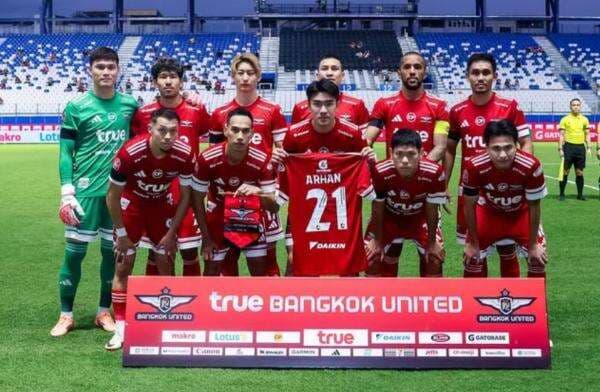Ayah Pratama Arhan Meninggal Dunia, Bangkok United Berduka dan Beri Penghormatan Spesial Ayah Pratama Arhan Meninggal Dunia, Bangkok United Berduka dan Beri Penghormatan Spesial