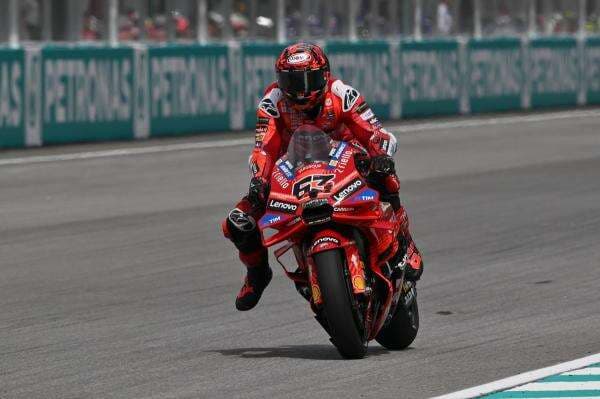 Jadwal Siaran Langsung MotoGP Malaysia 2025 Hari Ini: Francesco Bagnaia Dominasi Balapan di Sepang? Jadwal Siaran Langsung MotoGP Malaysia 2025 Hari Ini: Francesco Bagnaia Dominasi Balapan di Sepang?
