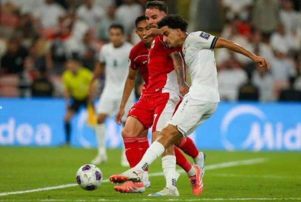 Wasit Ma Ning Jadi Sorotan di Laga Timnas Indonesia vs Irak, Enggan Hadiahi Penalti ke Skuad Garuda di Ujung Laga Wasit Ma Ning Jadi Sorotan di Laga Timnas Indonesia vs Irak, Enggan Hadiahi Penalti ke Skuad Garuda di Ujung Laga