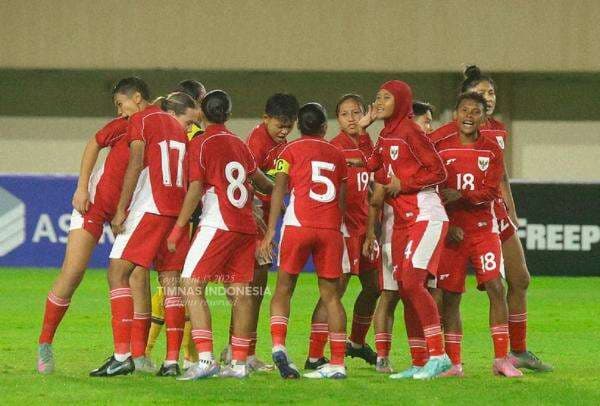 Lolos Semifinal SEA Games 2025, Timnas Putri Indonesia Optimistis Raih Medali! Lolos Semifinal SEA Games 2025, Timnas Putri Indonesia Optimistis Raih Medali!