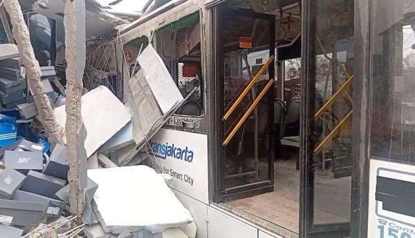 DPRD DKI bakal Panggil Direksi Transjakarta usai Kecelakaan 3 Kali dalam Sebulan DPRD DKI bakal Panggil Direksi Transjakarta usai Kecelakaan 3 Kali dalam Sebulan