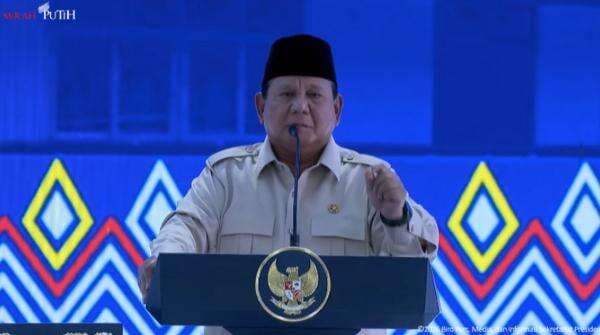 Prabowo: Jangan Malu Orangtuamu Buruh-Pemulung, Cium Kakinya Prabowo: Jangan Malu Orangtuamu Buruh-Pemulung, Cium Kakinya
