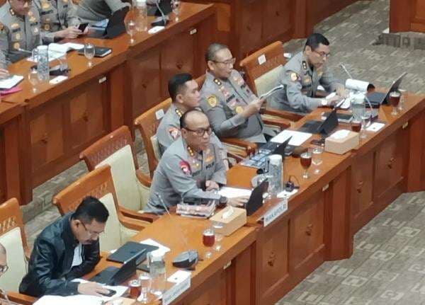 Akui Polri Lambat Respons Aduan, Wakapolri: Masyarakat Lebih Mudah Lapor ke Damkar Akui Polri Lambat Respons Aduan, Wakapolri: Masyarakat Lebih Mudah Lapor ke Damkar