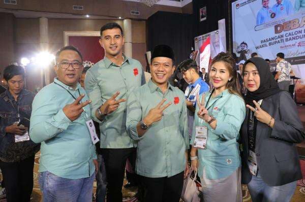 Terinspirasi dari Prabowo, Kang DS: Jangan Nodai Pilkada dengan Caci Maki dan Fitnah Terinspirasi dari Prabowo, Kang DS: Jangan Nodai Pilkada dengan Caci Maki dan Fitnah