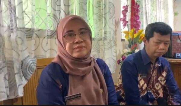 Anak SMAN 1 Sungai Tabuk Banjar Perpisahan di Klub Malam, Kepsek Ngaku Tak Tahu Lokasi Tempat Dugem Anak SMAN 1 Sungai Tabuk Banjar Perpisahan di Klub Malam, Kepsek Ngaku Tak Tahu Lokasi Tempat Dugem