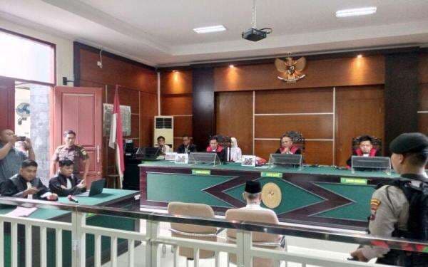 Ahmad Labib Asrori Divonis 15 Tahun Penjara atas Kasus Kekerasan Seksual Ahmad Labib Asrori Divonis 15 Tahun Penjara atas Kasus Kekerasan Seksual