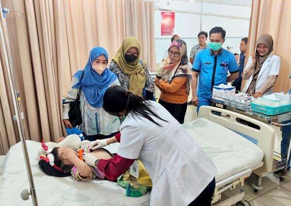 Misteri Kaki NN: Antara Bawaan Lahir dan Kesaksian Tetangga, Polisi Terus Dalami Dugaan Penganiayaan Misteri Kaki NN: Antara Bawaan Lahir dan Kesaksian Tetangga, Polisi Terus Dalami Dugaan Penganiayaan