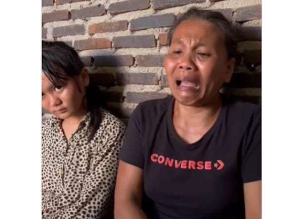 Viral! Siswi SMP di Bandar Lampung Dibully Karena Ibunya Seorang Pemulung, Kini Putus Sekolah Viral! Siswi SMP di Bandar Lampung Dibully Karena Ibunya Seorang Pemulung, Kini Putus Sekolah
