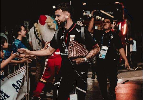 Calvin Verdonk Bangga Bela Timnas Indonesia, Fokus Hadapi Putaran 4 Kualifikasi Piala Dunia 2026 Calvin Verdonk Bangga Bela Timnas Indonesia, Fokus Hadapi Putaran 4 Kualifikasi Piala Dunia 2026