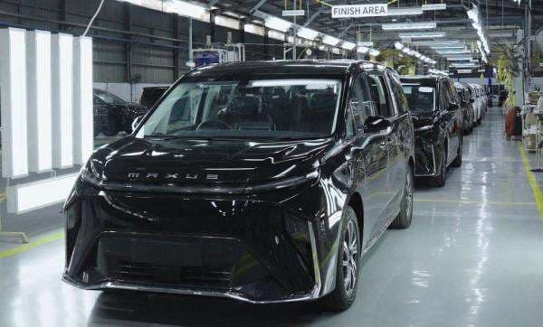 Dirakit di Indonesia, Maxus Kirim Mobil Produksi Lokal Pertama ke Konsumen Dirakit di Indonesia, Maxus Kirim Mobil Produksi Lokal Pertama ke Konsumen