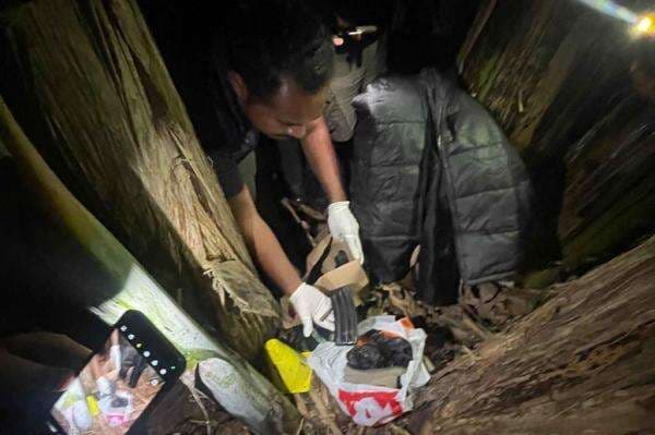 Geger! Amunisi dan Perlengkapan Airsoft Gun Ditemukan di Sentani Jayapura Geger! Amunisi dan Perlengkapan Airsoft Gun Ditemukan di Sentani Jayapura