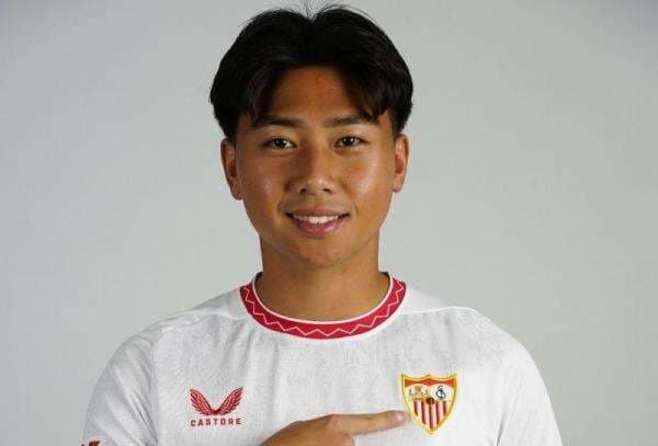 Pemain Indonesia Darrell Ang Gabung Klub Tersukses di Liga Europa Pemain Indonesia Darrell Ang Gabung Klub Tersukses di Liga Europa