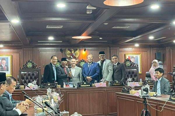 Sah! I Wayan Sudirta Jadi Wakil Ketua MKD DPR Gatikan TB Hasanuddin Sah! I Wayan Sudirta Jadi Wakil Ketua MKD DPR Gatikan TB Hasanuddin