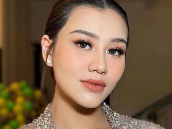Dihujat Hater gegara Kondangan ke Al Ghazali-Alyssa Daguise, Aaliyah Massaid: Jangan Berisik! Dihujat Hater gegara Kondangan ke Al Ghazali-Alyssa Daguise, Aaliyah Massaid: Jangan Berisik!